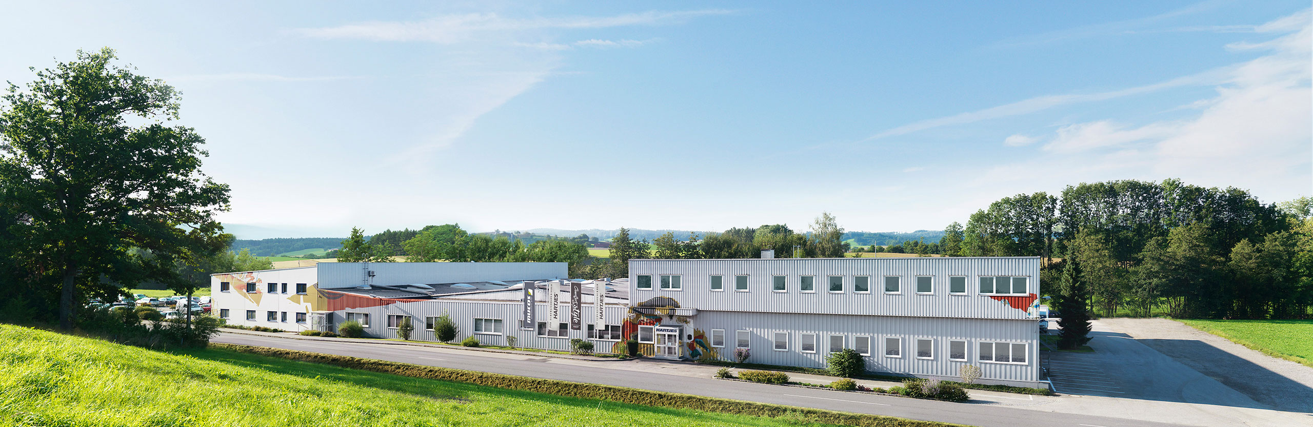 Hartjes-Firmengebäude-Über-uns-Pramet-Schuhproduktion