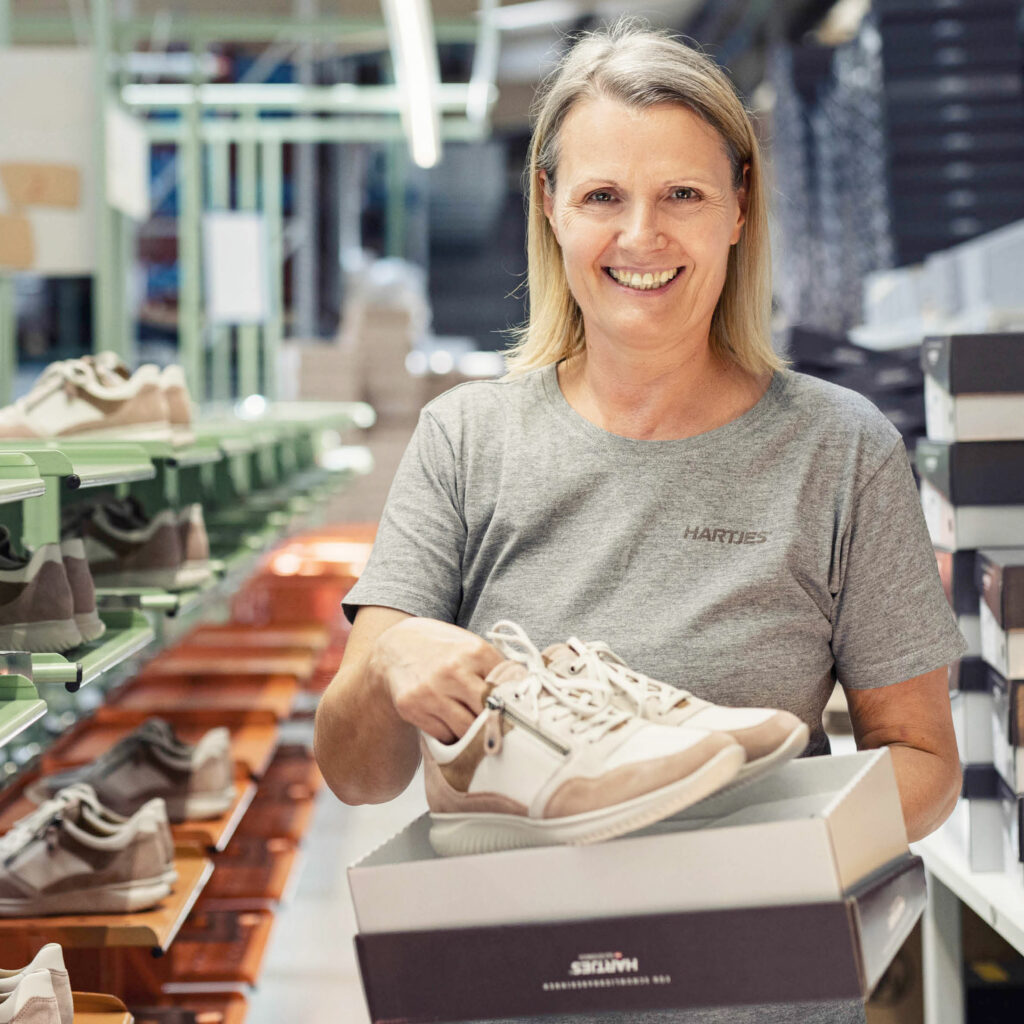 Hartjes-Schuhe-Pramet-Schuhe-impraegnieren